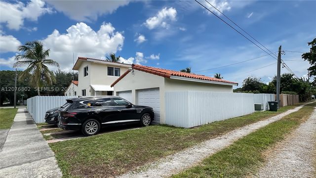 970 Plover Ave, Miami Springs, FL 33166