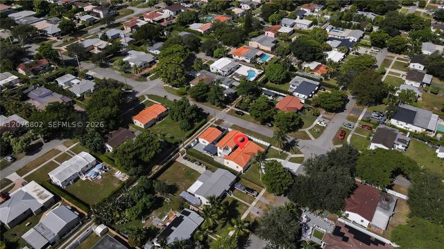 970 Plover Ave, Miami Springs, FL 33166