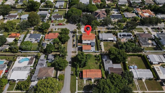 970 Plover Ave, Miami Springs, FL 33166