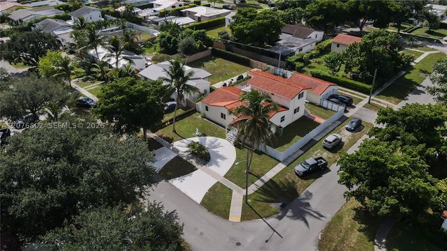 970 Plover Ave, Miami Springs, FL 33166