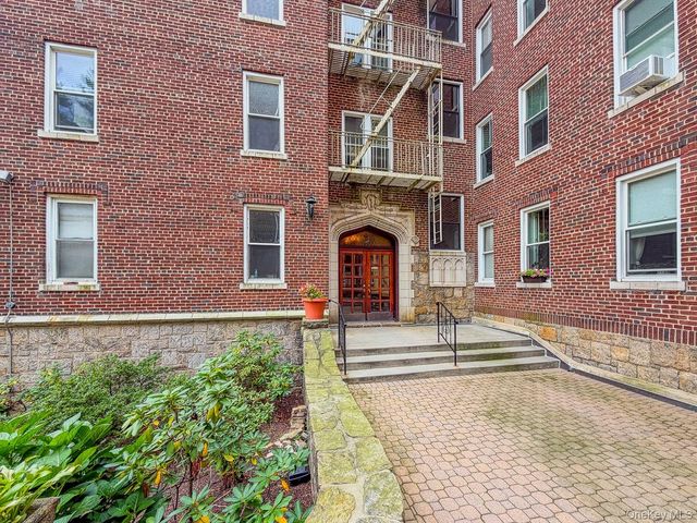 1428 Midland Avenue 3H, Bronxville, NY 10708