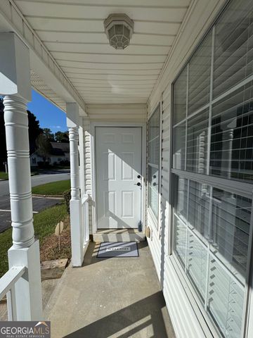 5889 Trent Walk Drive, Lithonia, GA 30038