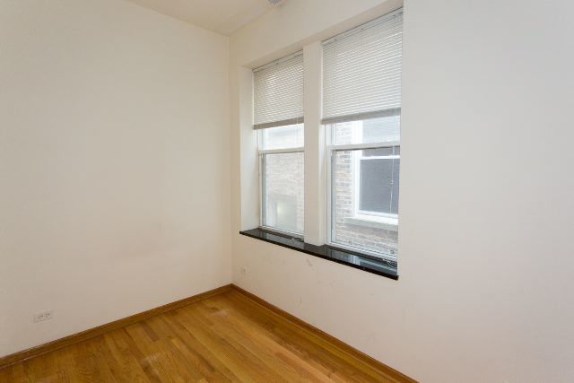 2138 W Chicago Avenue 2F, Chicago, IL 60622