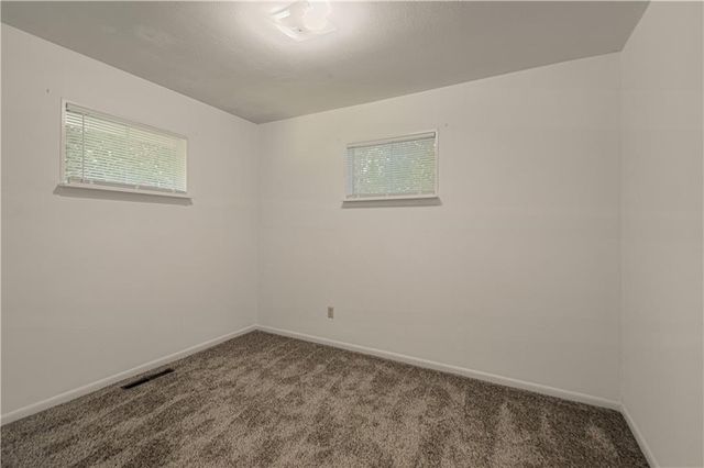 8603 Corrington Avenue, Kansas City, MO 64138