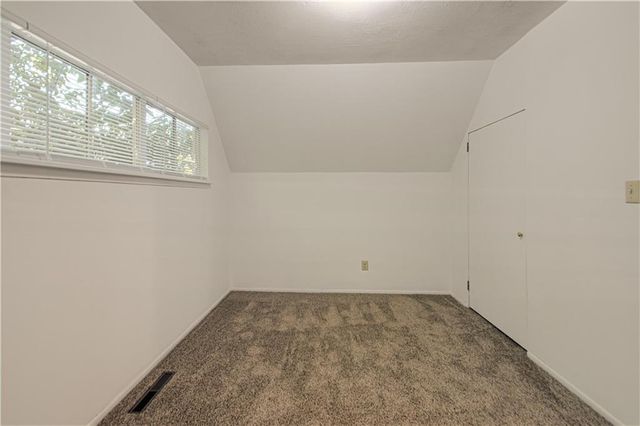8603 Corrington Avenue, Kansas City, MO 64138