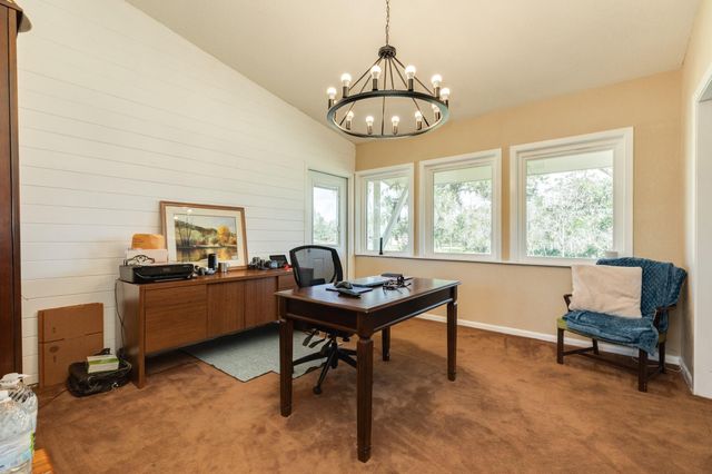 504 W Highway 332 W, Lake Jackson, TX 77566