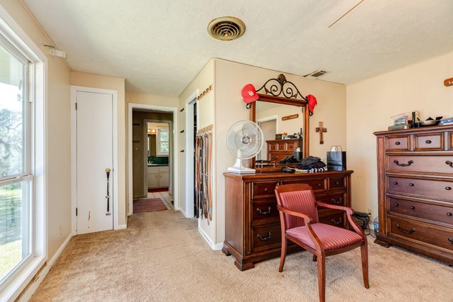 504 W Highway 332 W, Lake Jackson, TX 77566