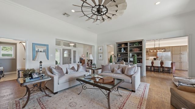 241 Pinnacle Peak Lane, Weatherford, TX 76087