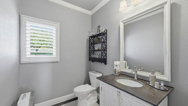 241 Pinnacle Peak Lane, Weatherford, TX 76087