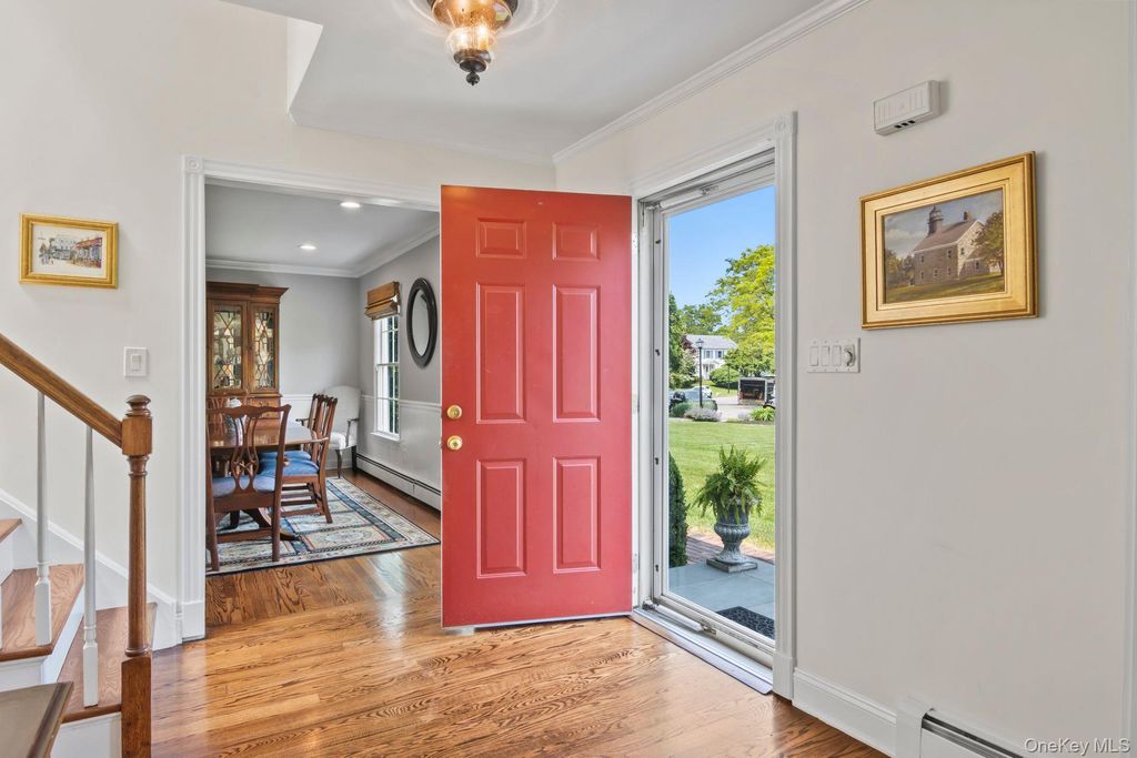 17 Lemark Court, East Setauket, NY 11733 — photo 3