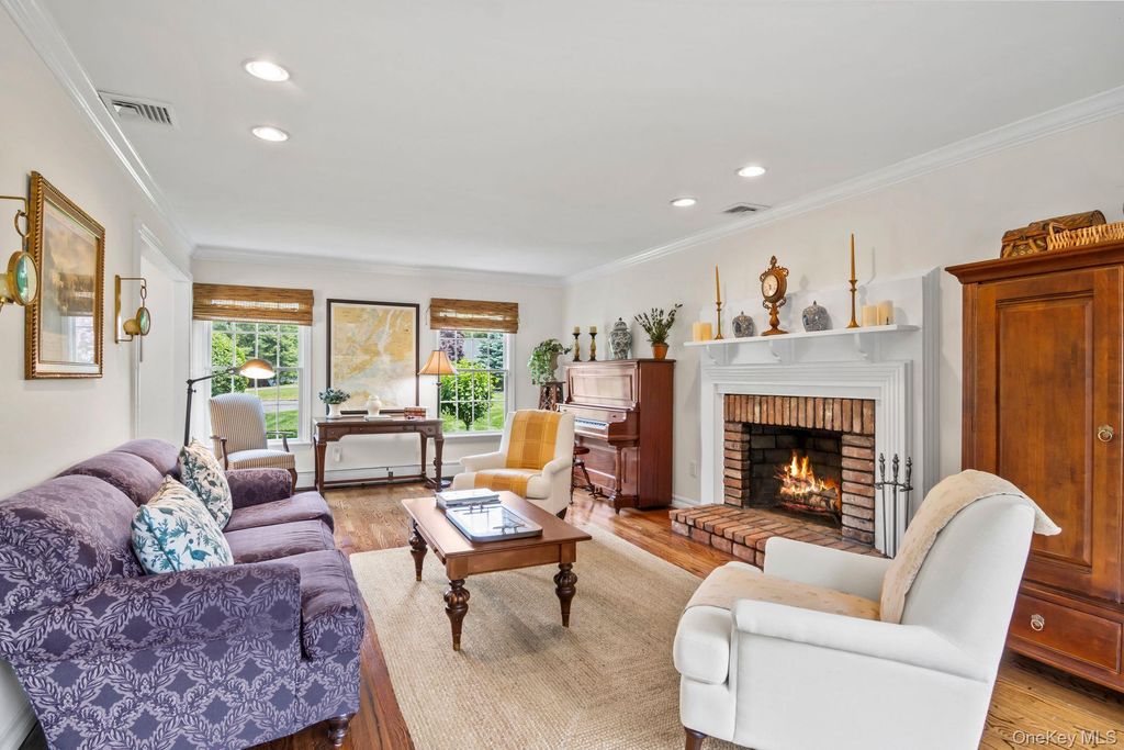 17 Lemark Court, East Setauket, NY 11733 — photo 5