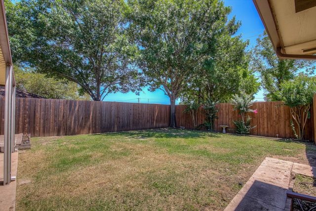 1642 Belltower Drive, Lewisville, TX 75067