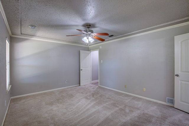 1642 Belltower Drive, Lewisville, TX 75067