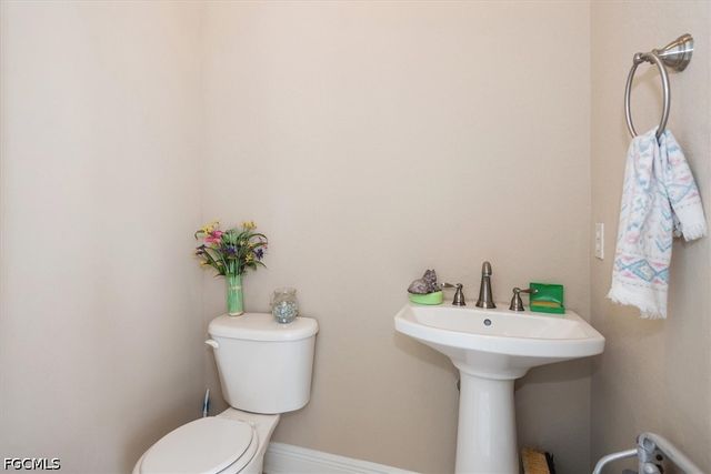 6330 Arbor AVE, Fort Myers, FL 33905