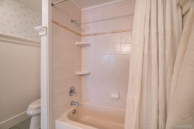 3831 Woodland Drive, Highland Charter Township, MI 48356