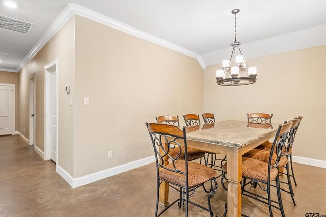 13165 Vicki Lynn Ln, Troup, TX 75789