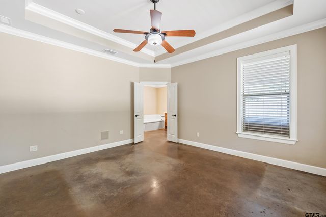 13165 Vicki Lynn Ln, Troup, TX 75789