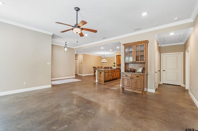 13165 Vicki Lynn Ln, Troup, TX 75789