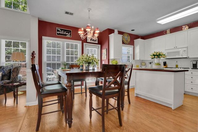 2315 Walnut Grove Way, Suwanee, GA 30024
