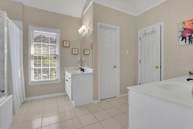 2315 Walnut Grove Way, Suwanee, GA 30024