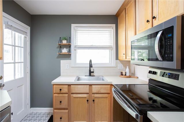 5415 Nall Avenue, Roeland Park, KS 66202