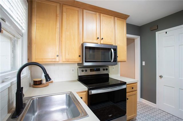 5415 Nall Avenue, Roeland Park, KS 66202