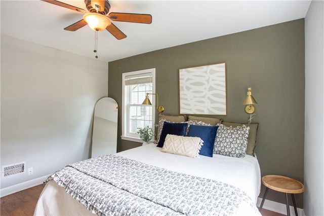 5415 Nall Avenue, Roeland Park, KS 66202