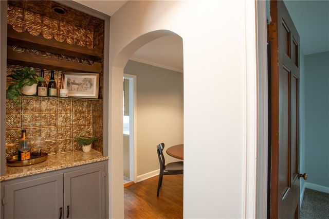 5415 Nall Avenue, Roeland Park, KS 66202