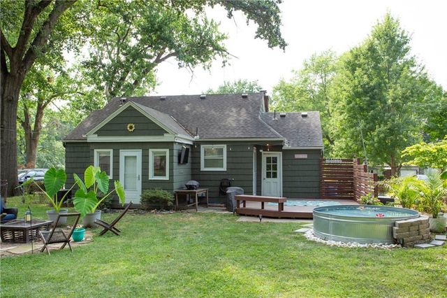 5415 Nall Avenue, Roeland Park, KS 66202