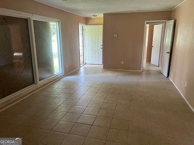 3547 Travis Boulevard, Macon, GA 31206