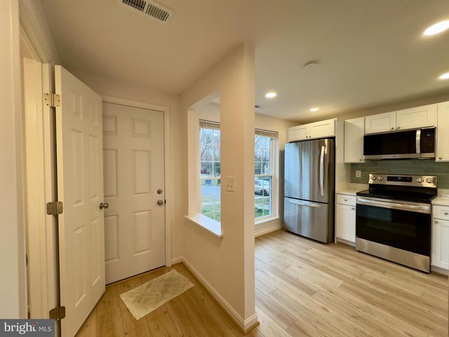 1335 STOCKETT SQ, Belcamp, MD 21017