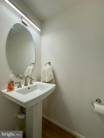 1335 STOCKETT SQ, Belcamp, MD 21017