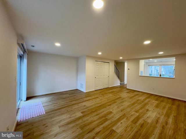 1335 STOCKETT SQ, Belcamp, MD 21017