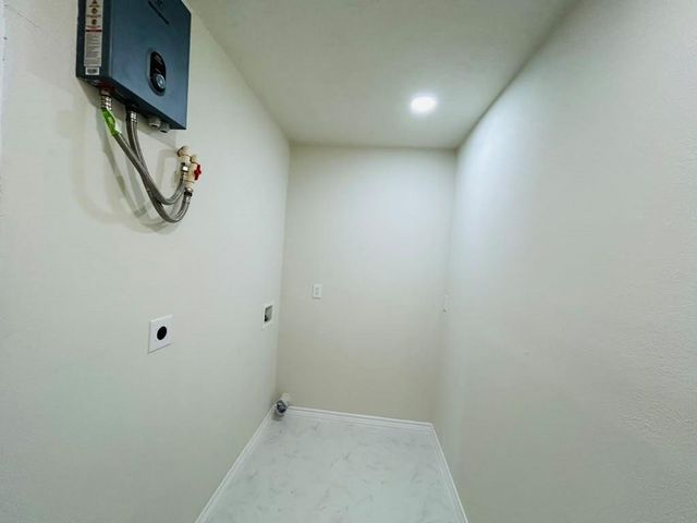7410 Lakehurst Drive, Houston, TX 77087