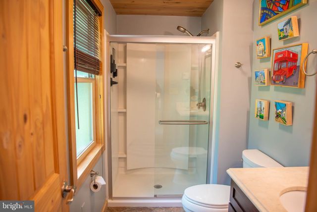 590 WHISPERING PINES WAY, Lost City, WV 26810