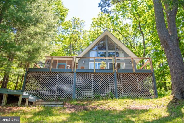 590 WHISPERING PINES WAY, Lost City, WV 26810