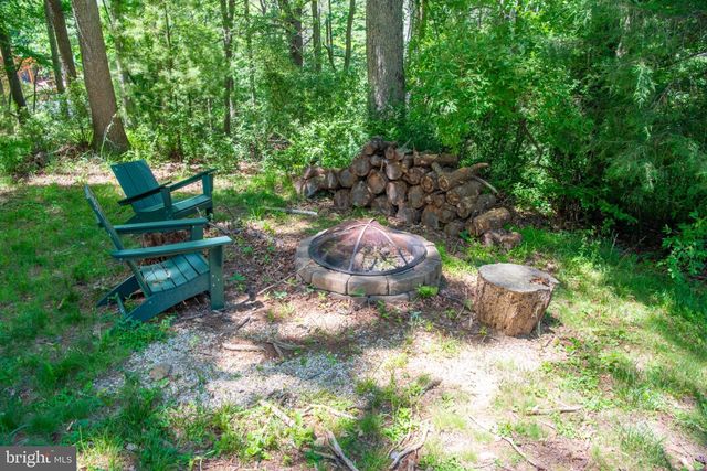 590 WHISPERING PINES WAY, Lost City, WV 26810