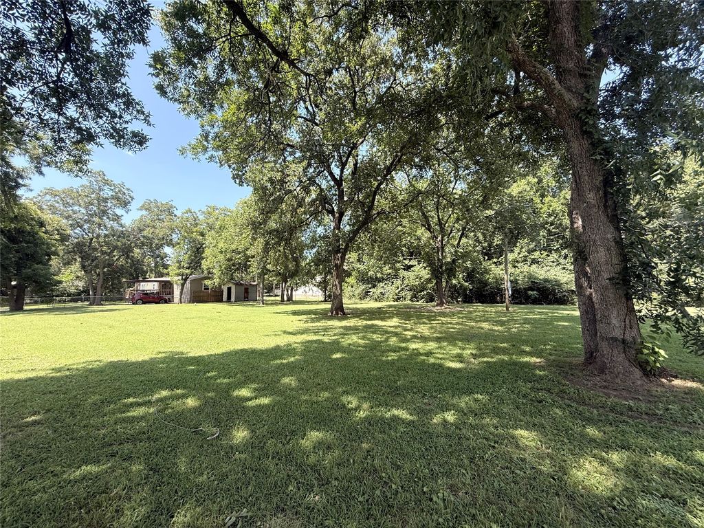 431 Pawnee Drive, Gordonville, TX 76245