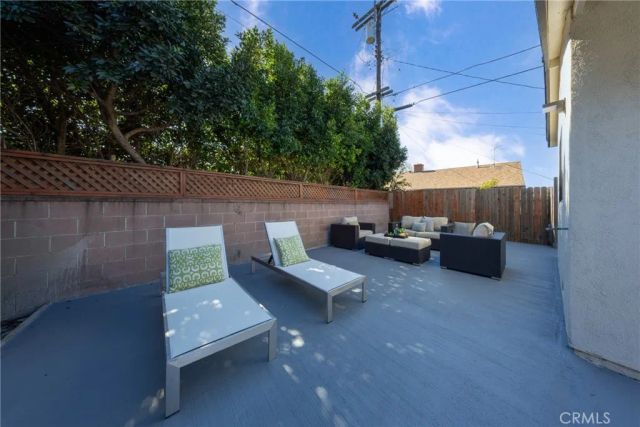 15813 Bonsallo, Gardena, CA 90247