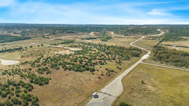 1341 Hidden Valley Road, Glen Rose, TX 76043