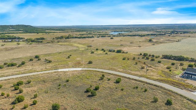 1341 Hidden Valley Road, Glen Rose, TX 76043
