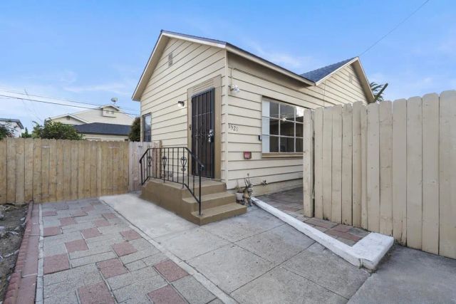 1519-1521 Missouri St, San Diego, CA 92109
