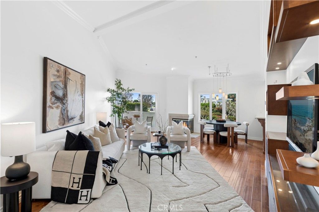 401 Seaward 6, Corona Del Mar, CA 92625 — photo 3