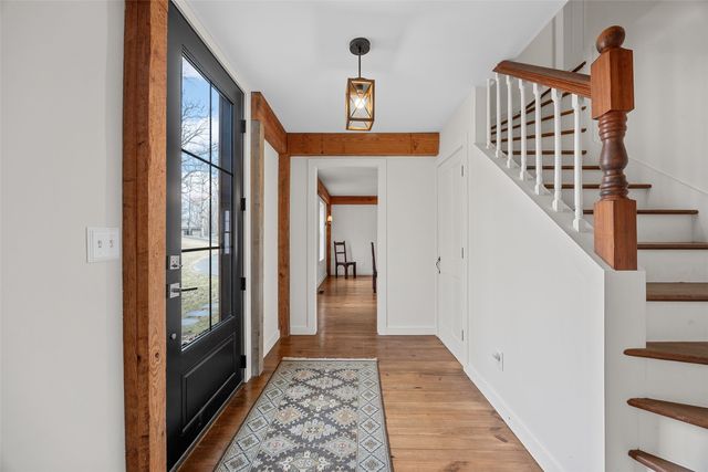 3767 Oak Ln NE, North Liberty, IA 52317