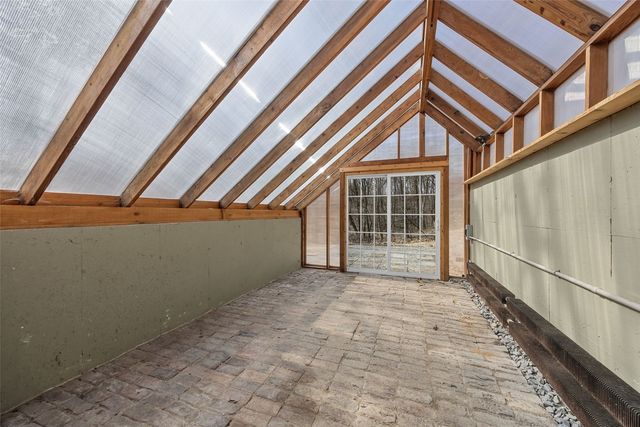 3767 Oak Ln NE, North Liberty, IA 52317