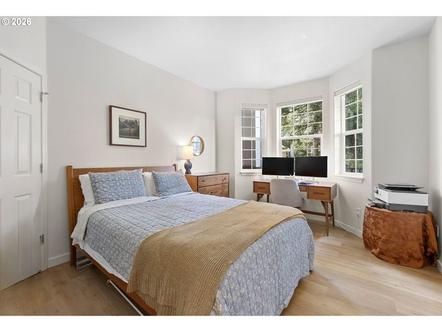4195 SUMMERLINN Dr, West Linn, OR 97068