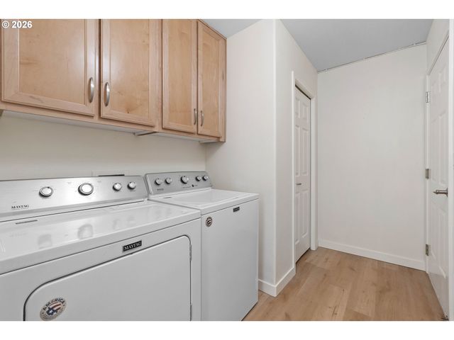 4195 SUMMERLINN Dr, West Linn, OR 97068