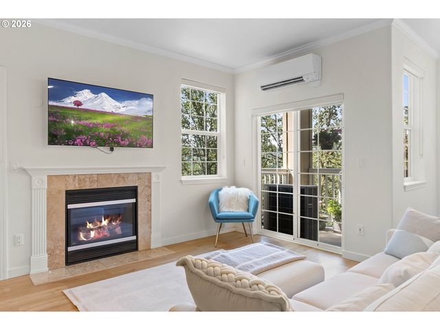 4195 SUMMERLINN Dr, West Linn, OR 97068