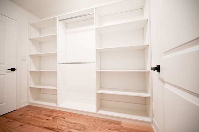 602 Glenshire Road, Glenview, IL 60025