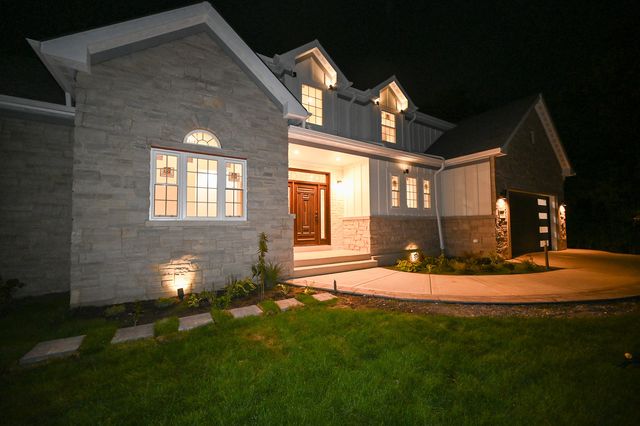 602 Glenshire Road, Glenview, IL 60025